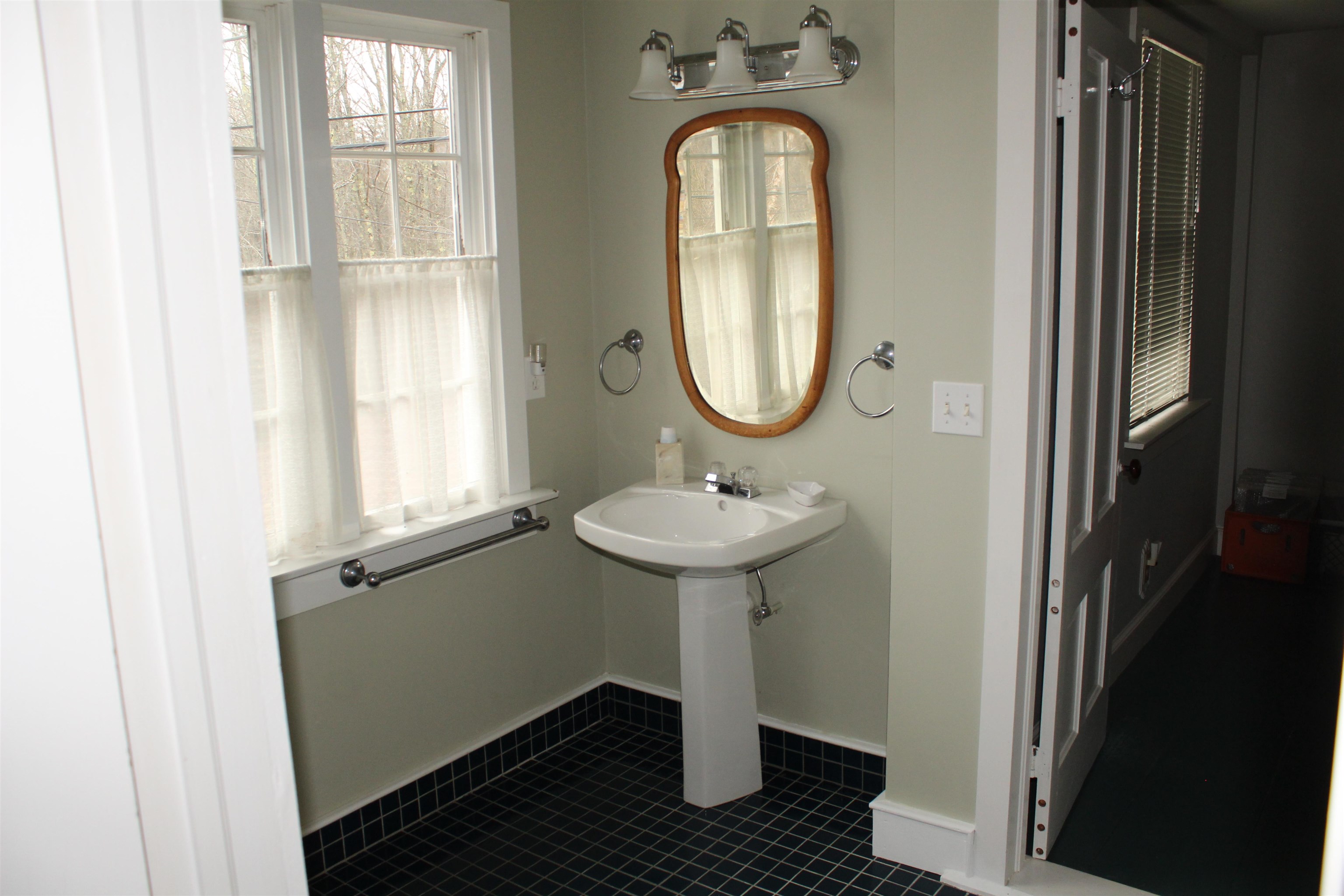 2390 Lovell Lake Road Wakefield, NH 03872 - Photo 11 of 35 Gallery Image 11