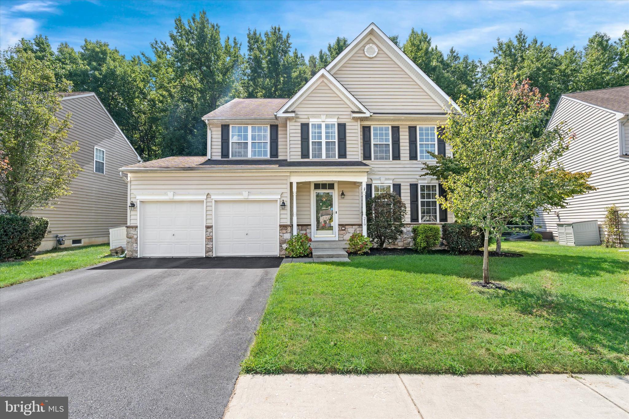 219 Foxglove Loop Bear, DE 19701 - Photo 1 of 41