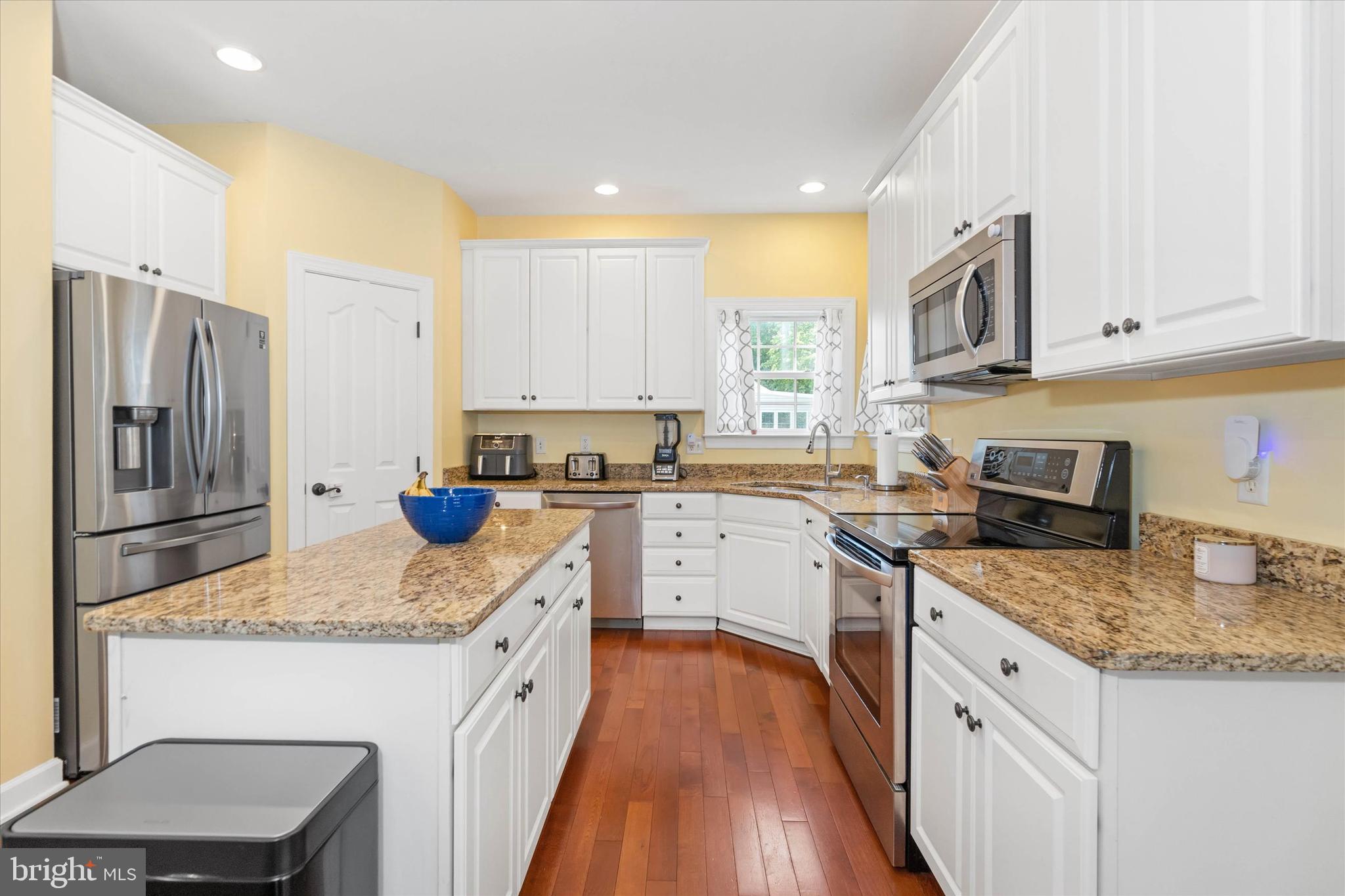 219 Foxglove Loop Bear, DE 19701 - Photo 11 of 41