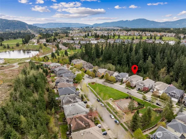 $1,425,000 | 6701 West Crestview Loop Southeast, Snoqualmie, WA 98065
