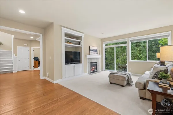 $1,425,000 | 6701 West Crestview Loop Southeast, Snoqualmie, WA 98065