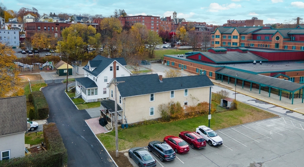 23 Ash Street Clinton, MA 01510 - Photo 4 of 30