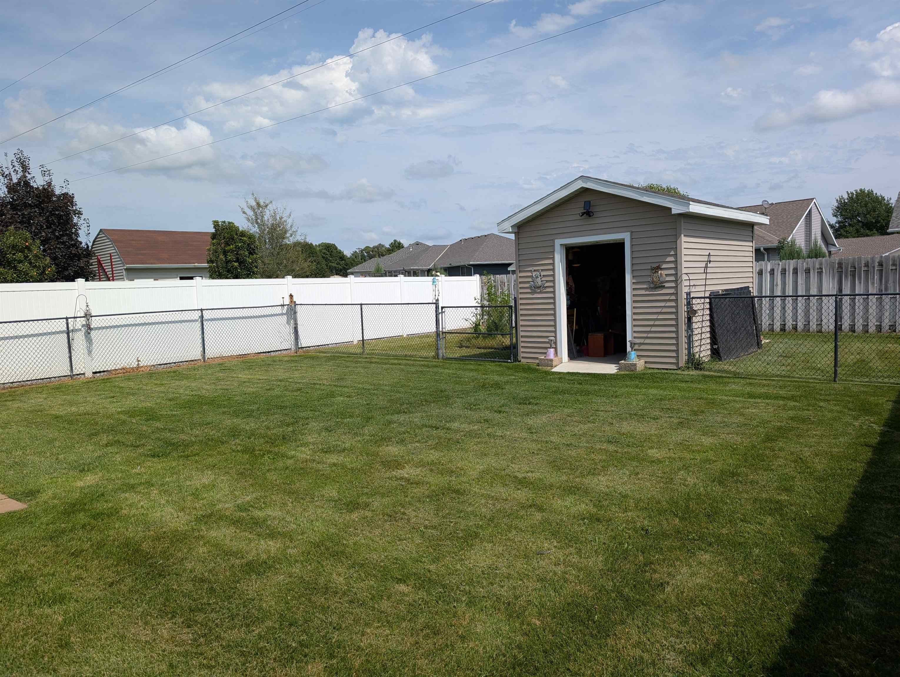 910 West Meadow Ridge Road Norfolk, NE 68701 - Photo 35 of 38 Gallery Image 35