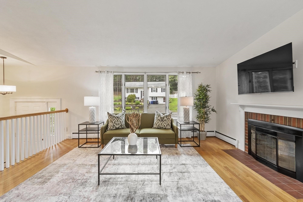2 Appletree Lane North Reading, MA 01864 - Photo 5 of 38