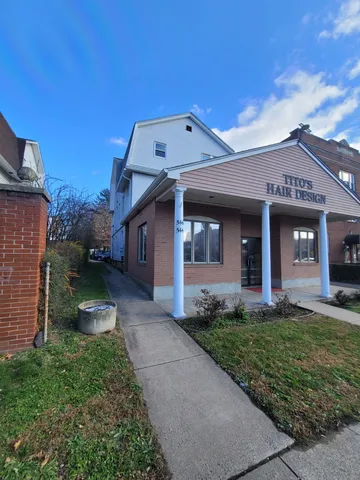 $1,500 | 544 Franklin Avenue, Unit 2, Hartford, CT 06114