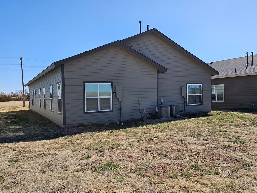 28655 County Road 24.6 Springfield, CO 81073 - Photo 18 of 19 a front view of a house with a yard