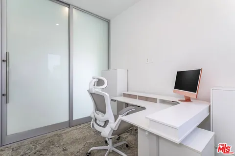 $4,195,000 | 3728 South Barrington Avenue, Los Angeles, CA 90066