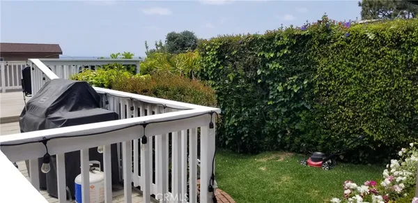 $5,200 | 2626 Solana Way, Laguna Beach, CA 92651