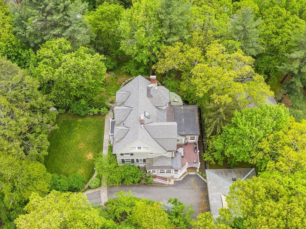 70 Gray Cliff Road Newton, MA 02459 - Photo 31 of 32