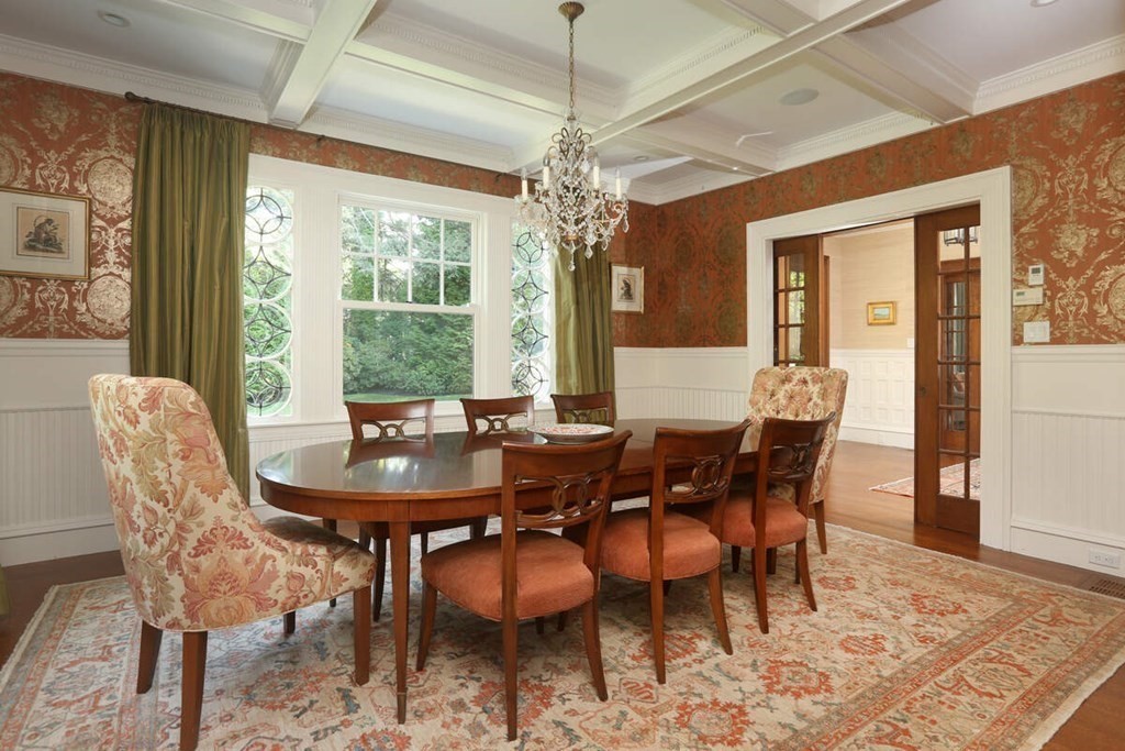 70 Gray Cliff Road Newton, MA 02459 - Photo 7 of 32