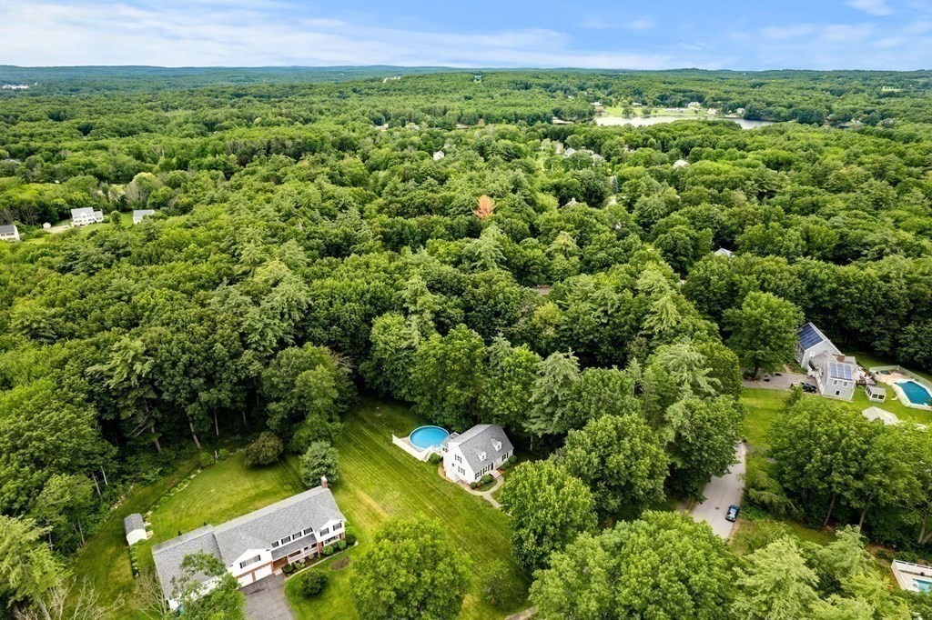 15 Fairview Farm Road Haverhill, MA 01832 - Photo 41 of 42 a view of a lush green forest with lots of trees