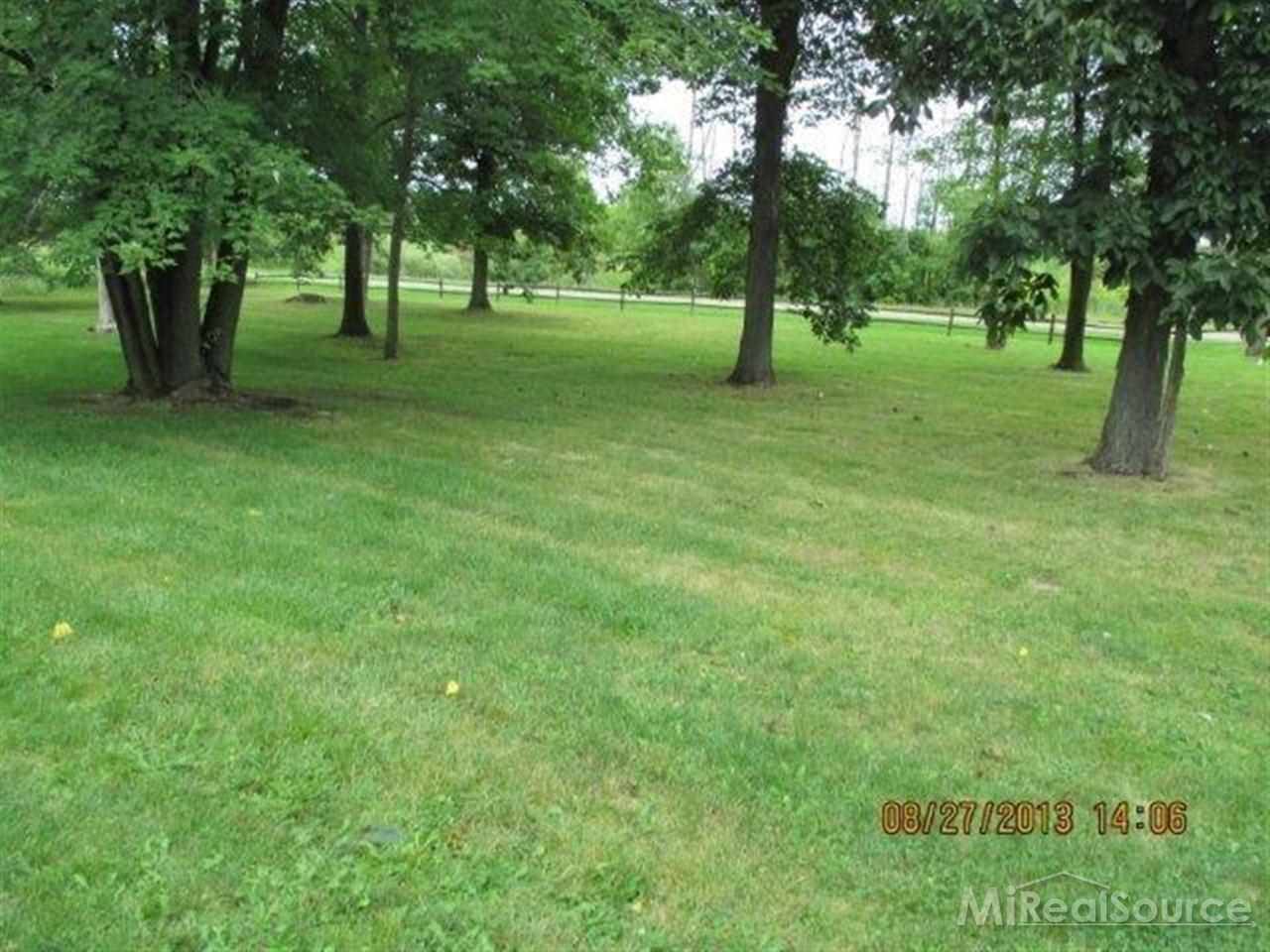 4437 Cade Road Capac, MI 48014 - Photo 7 of 9 31165168-6.JPG