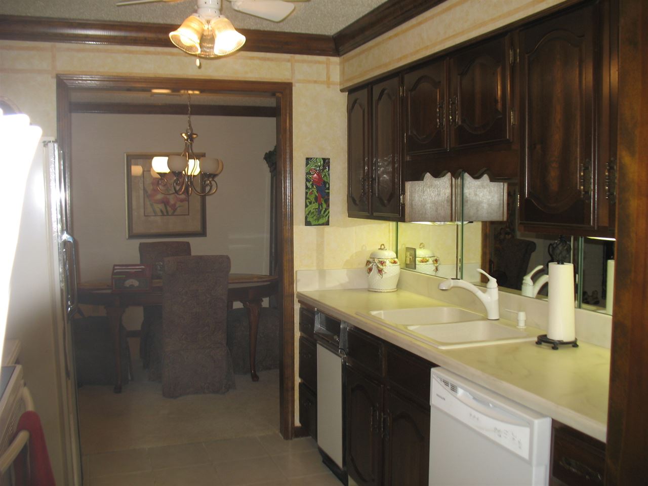 6526 Newburgh Road Evansville, IN 47715 - Photo 13 of 24 Gallery Image 13
