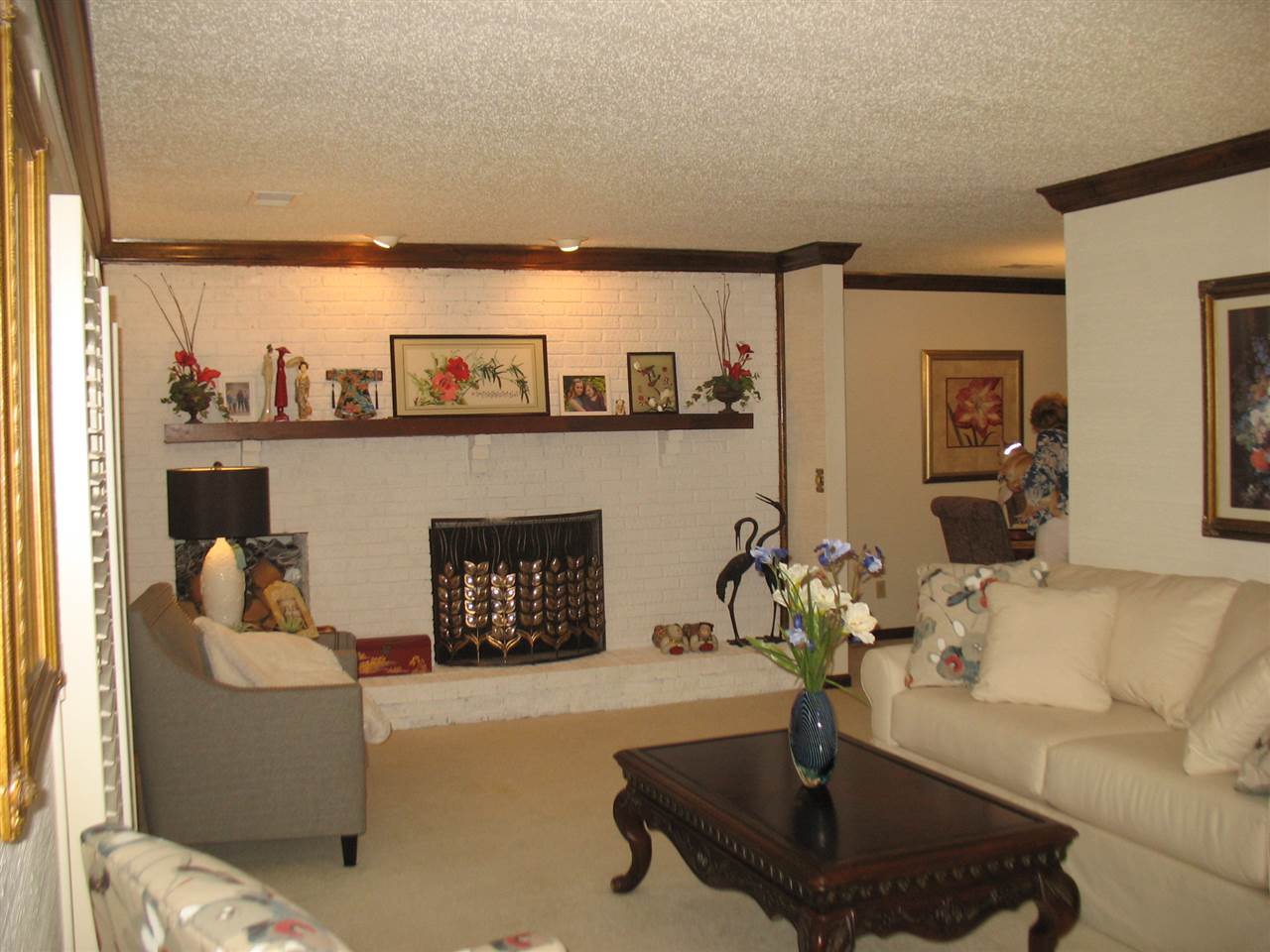 6526 Newburgh Road Evansville, IN 47715 - Photo 9 of 24 Gallery Image 9