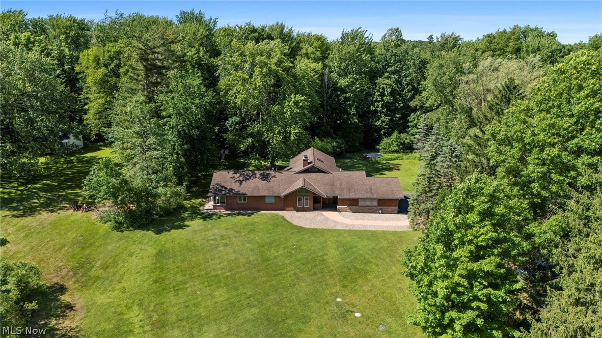 34995 Miles Road Moreland Hills, OH 44022 - Photo 3 of 42