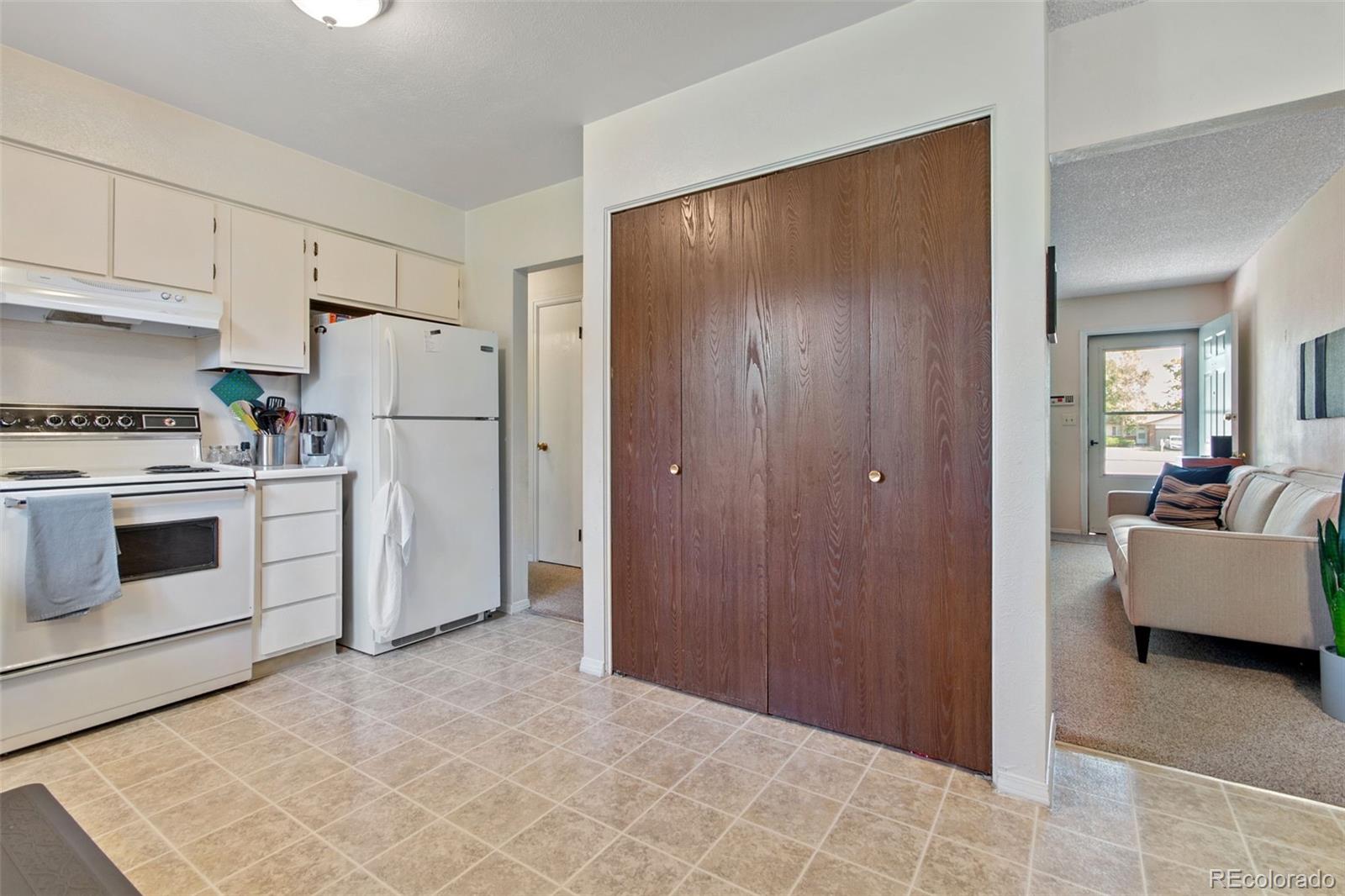 4610 Queen Court Wheat Ridge, CO 80033 - Photo 8 of 30 Gallery Image 8