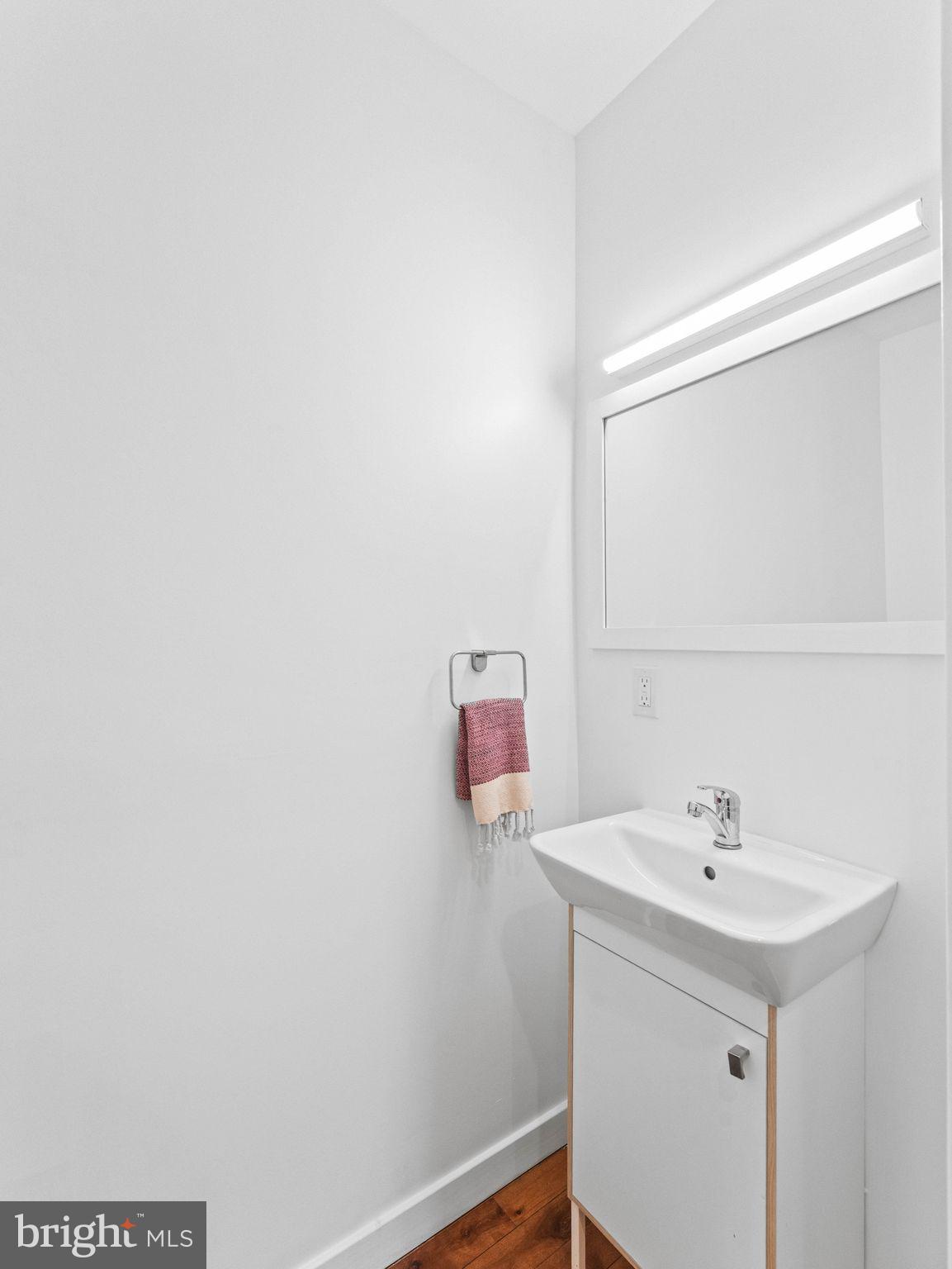 2558 Cedar Street Philadelphia, PA 19125 - Photo 11 of 38 First Floor Half Bathroom