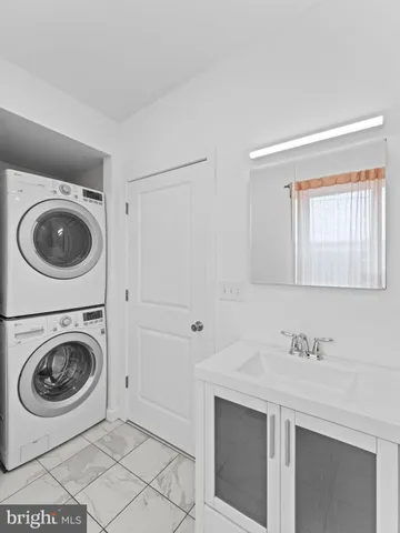 $374,000 | 2558 Cedar Street, Philadelphia, PA 19125