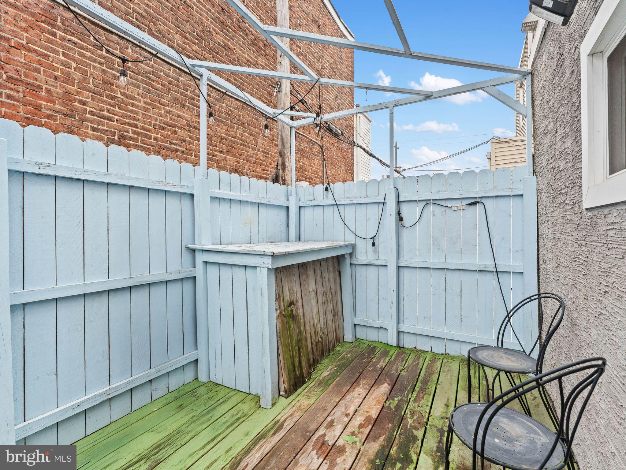 2558 Cedar Street Philadelphia, PA 19125 - Photo 29 of 38 Back Yard