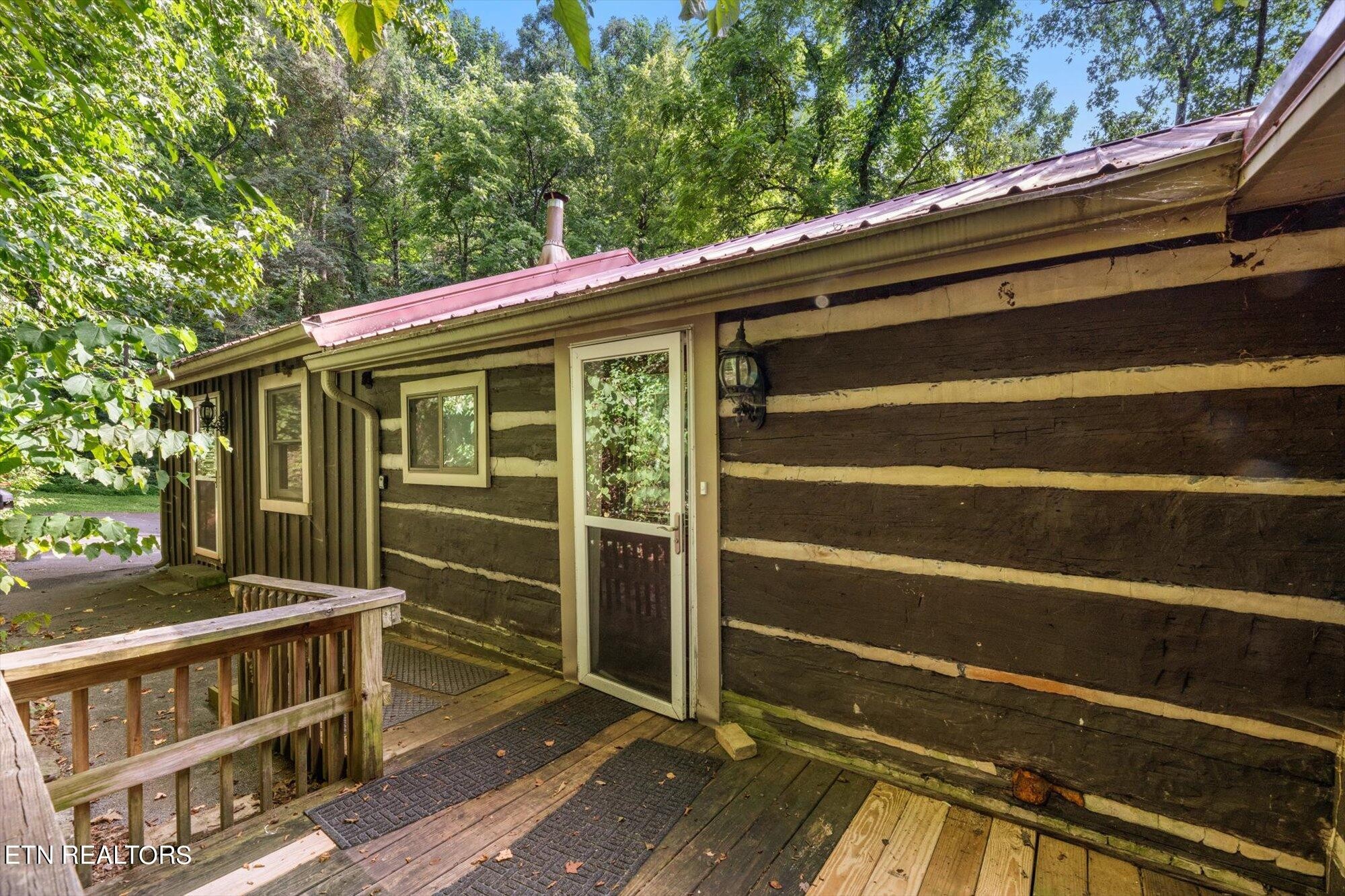 244 Spring Valley Road Sevierville, TN 37863 - Photo 18 of 60
