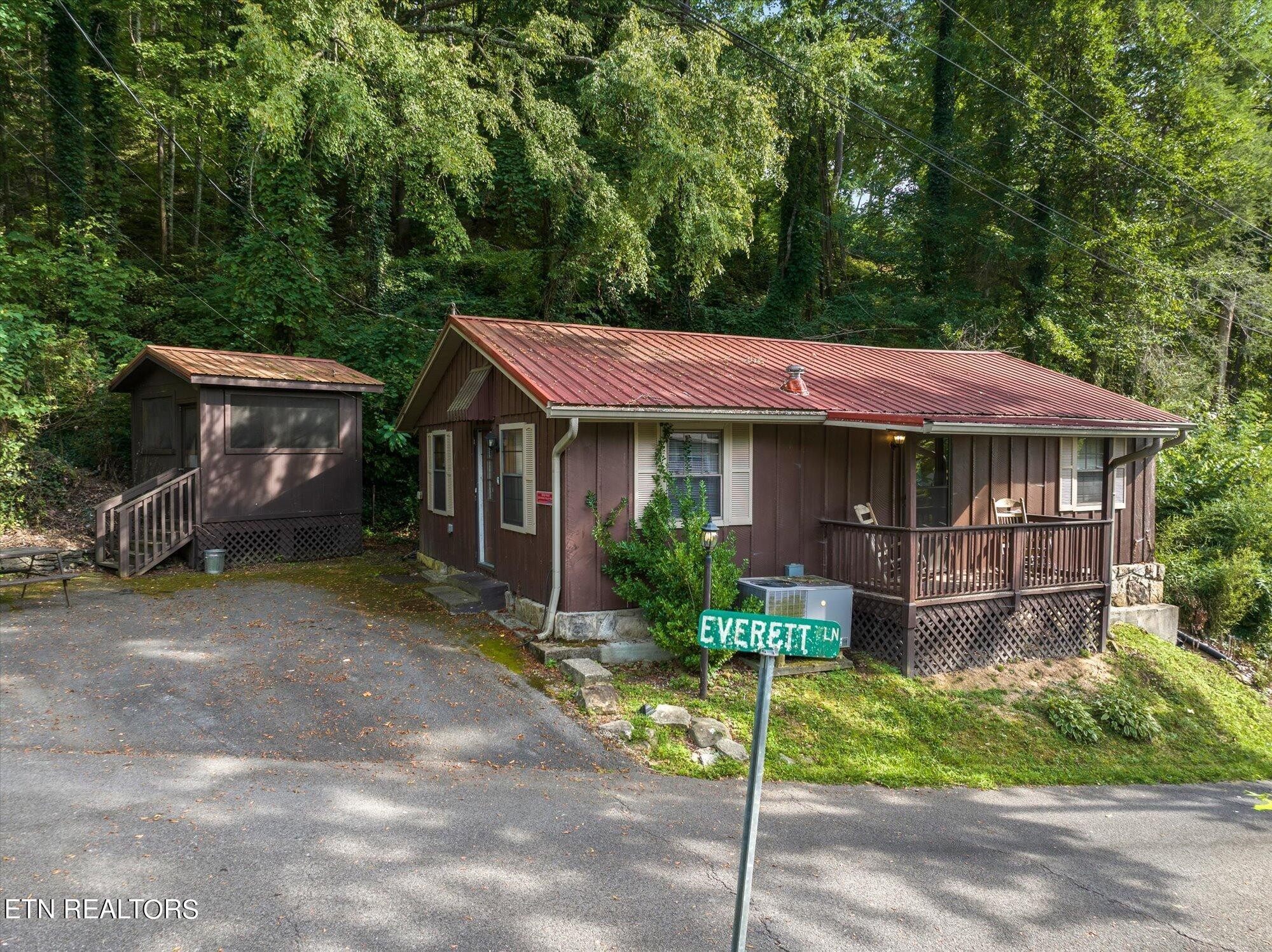 244 Spring Valley Road Sevierville, TN 37863 - Photo 44 of 60