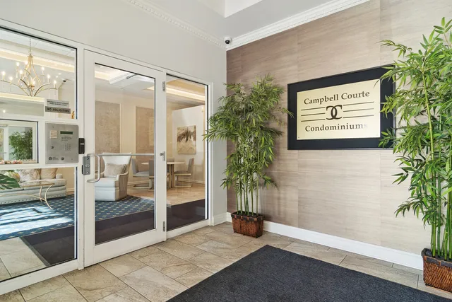 a view of outdoor space