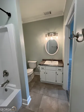 $1,750 | 65 East Main Street, Statesboro, GA 30458