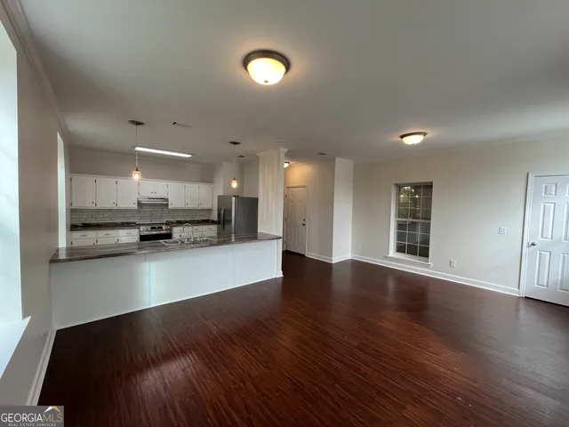 $1,750 | 65 East Main Street, Statesboro, GA 30458