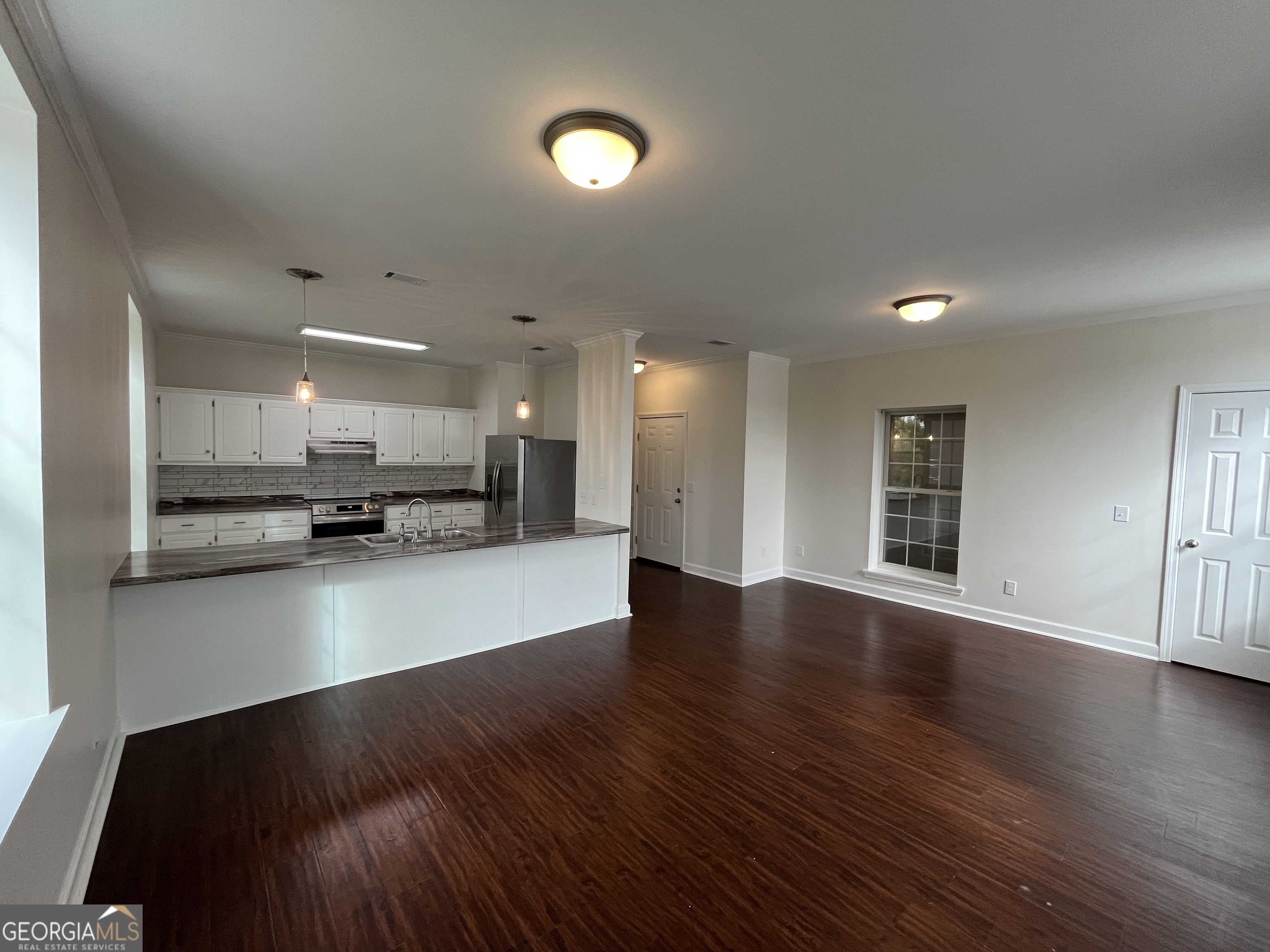 65 East Main Street Statesboro, GA 30458 - Photo 6 of 45