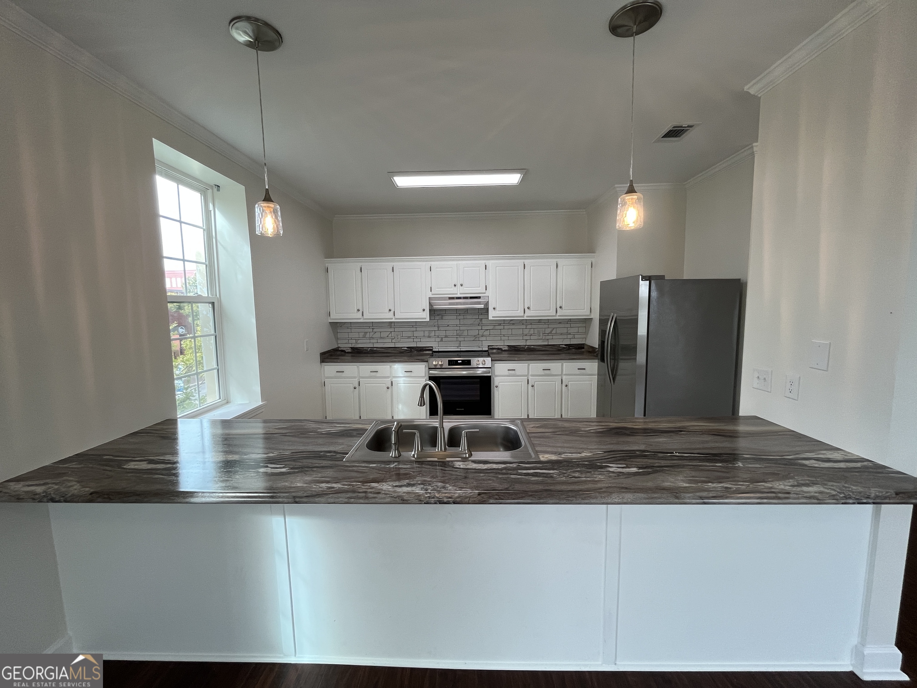 65 East Main Street Statesboro, GA 30458 - Photo 9 of 45