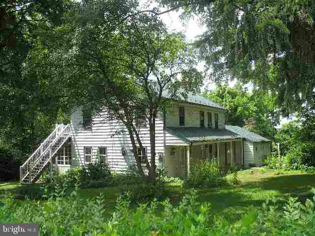 355 Oberlin Road Middletown, PA 17057 - Photo 4 of 12 Gallery Image 4