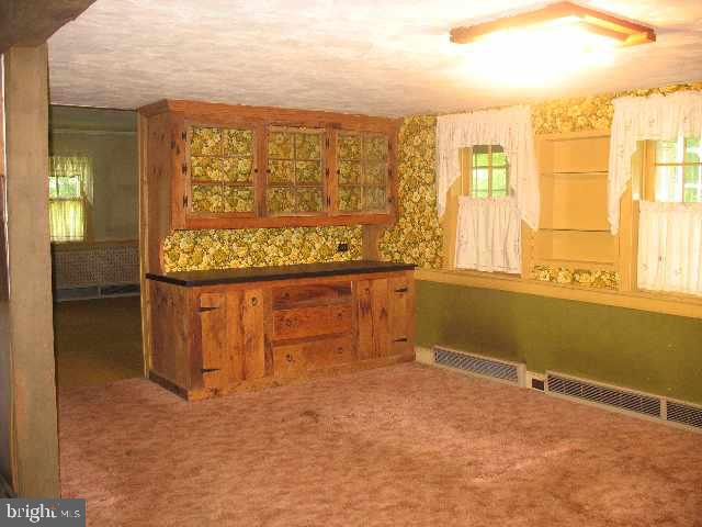 355 Oberlin Road Middletown, PA 17057 - Photo 6 of 12 Gallery Image 6