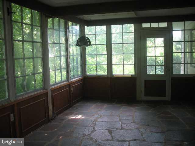 355 Oberlin Road Middletown, PA 17057 - Photo 7 of 12 Gallery Image 7