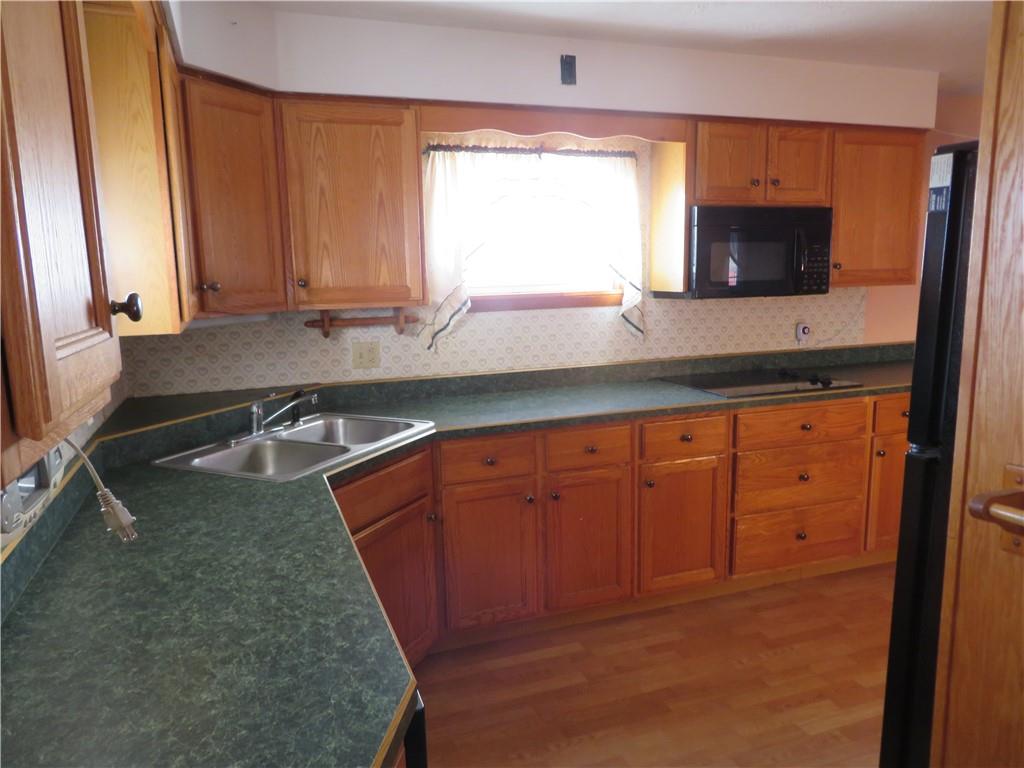 115 Johnetta Road Vandergrift, PA 15690 - Photo 7 of 25 Gallery Image 7