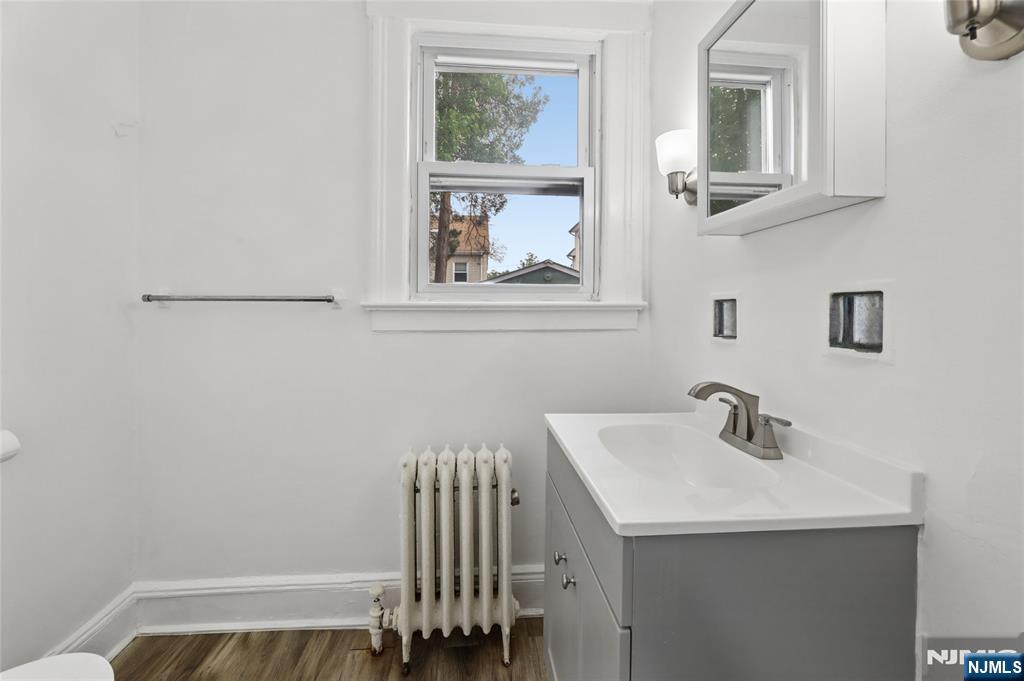 42 Walnut Street Rutherford, NJ 07070 - Photo 13 of 39