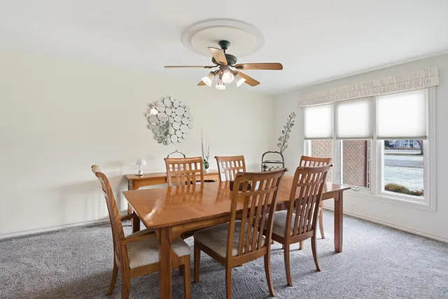 $919,900 | 31595 North River Road, Harrison Township, MI 48045