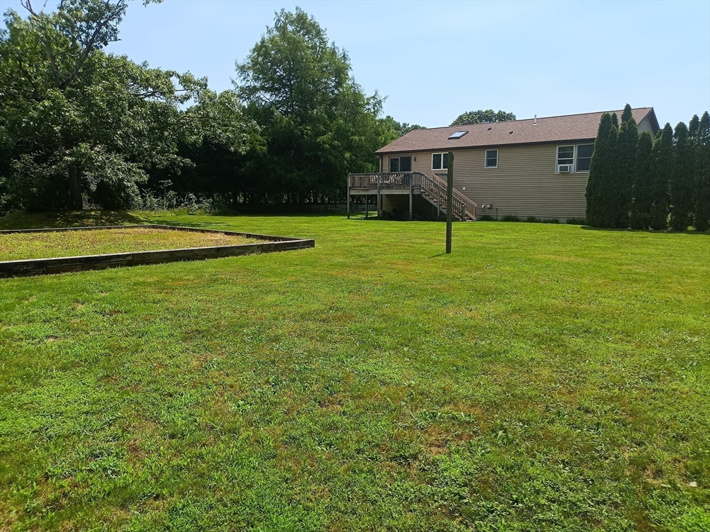 39 Lane Farm Road Dartmouth, MA 02747 - Photo 33 of 38 Gallery Image 33