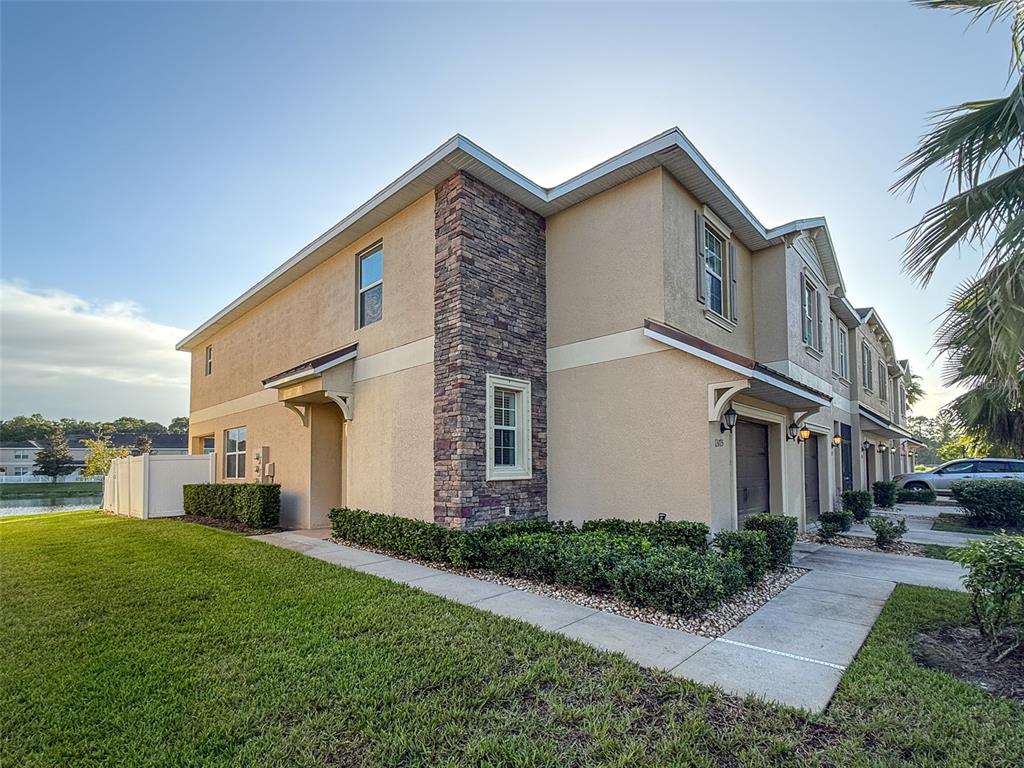 13715 Rosette Road Hudson, FL 34669 - Photo 3 of 27 Gallery Image 3