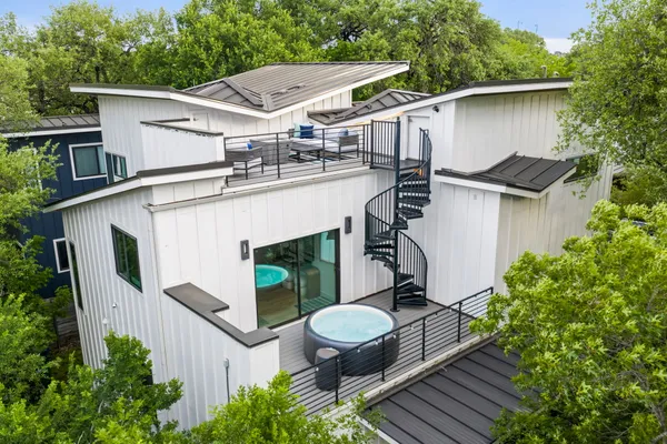 $2,000,000 | 1407 Parkinson Drive, Unit 1, Austin, TX 78704