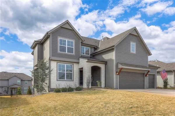 $645,000 | 2661 West Loula Street, Olathe, KS 66061