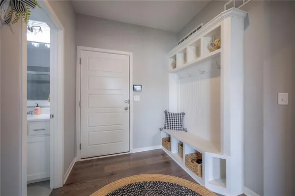 $645,000 | 2661 West Loula Street, Olathe, KS 66061