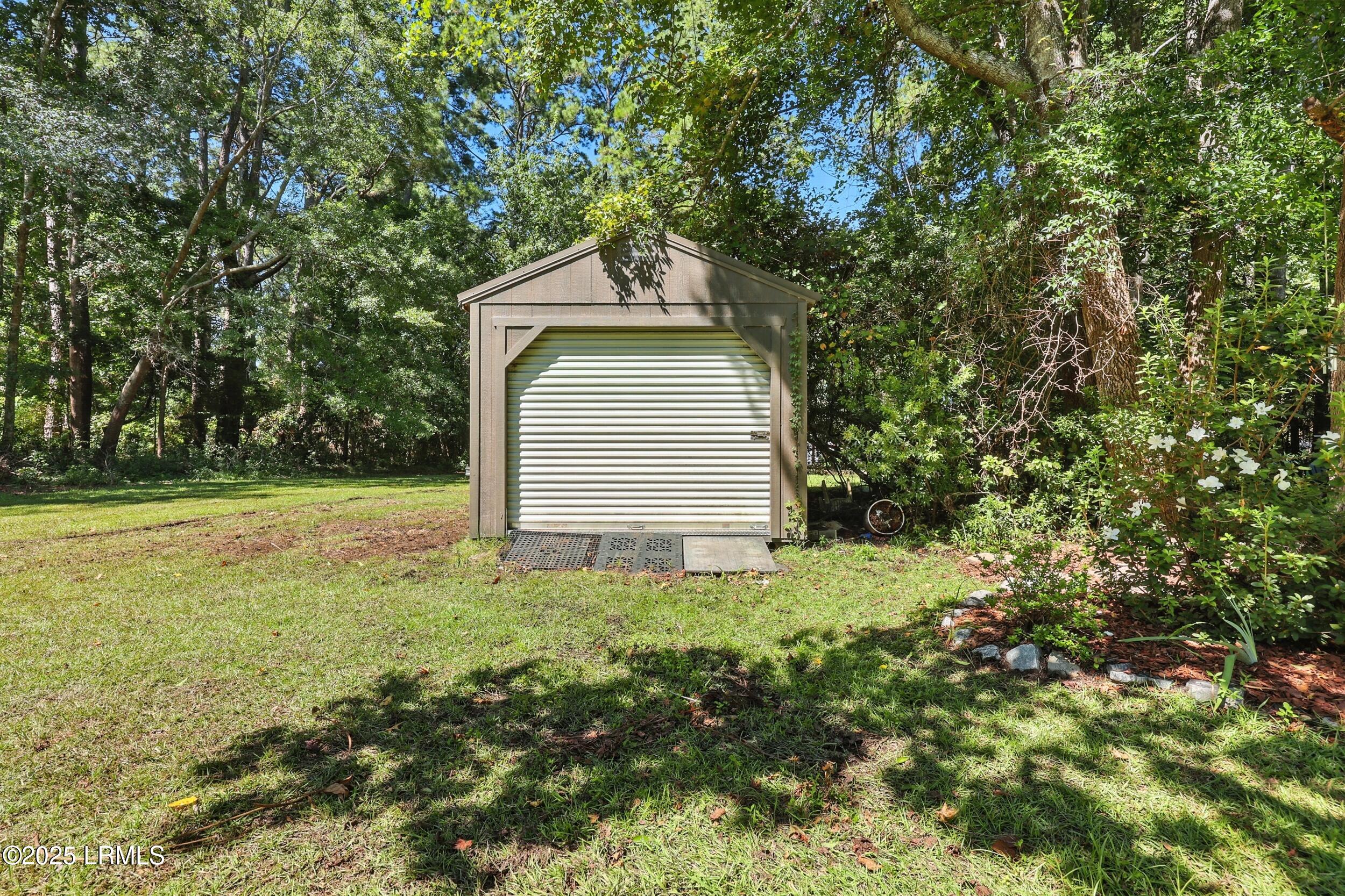 207 Goethe Hill Road Beaufort, SC 29906 - Photo 26 of 43 32_ru4a0211