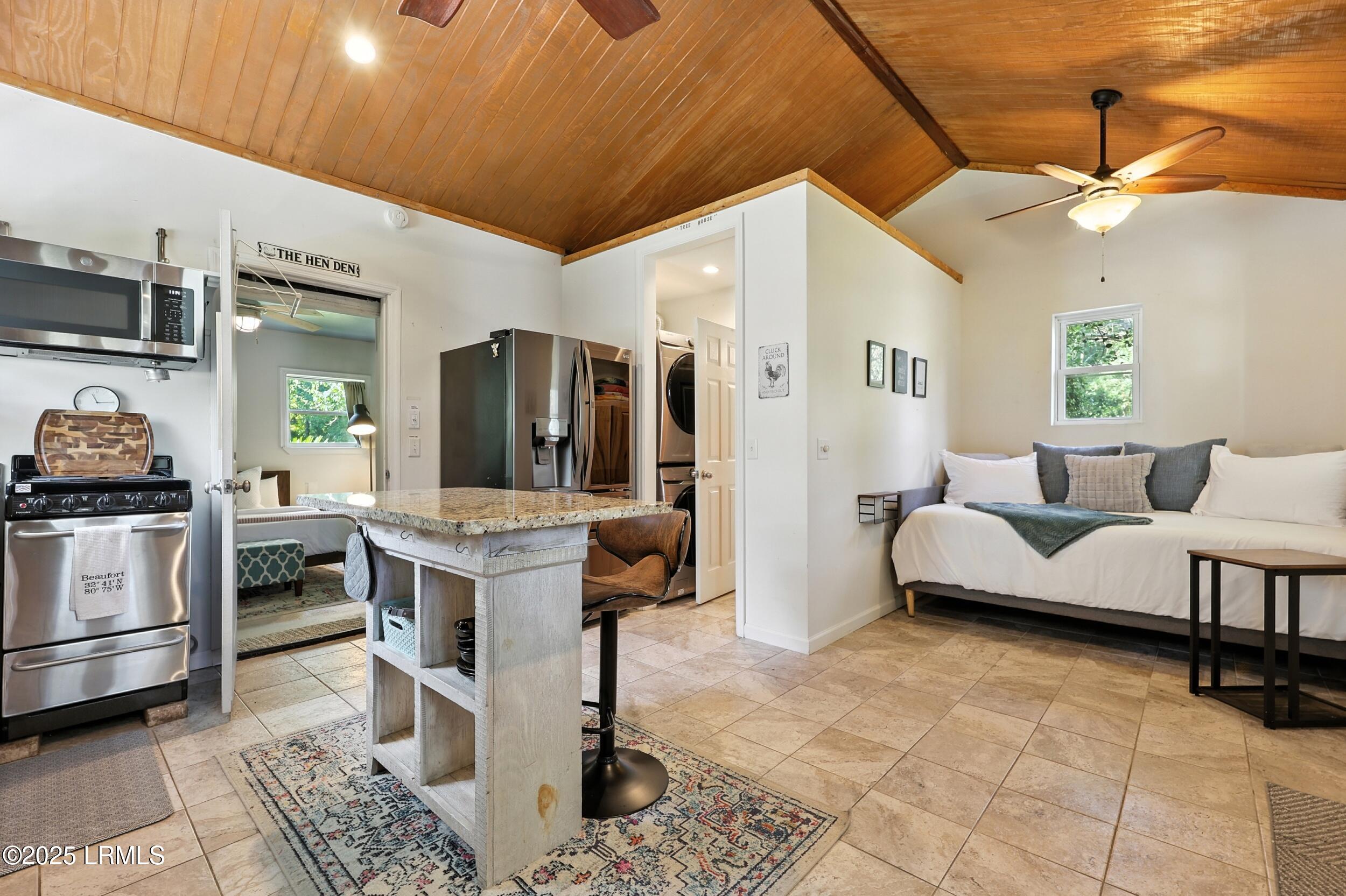 207 Goethe Hill Road Beaufort, SC 29906 - Photo 6 of 43 8_ru4a0011