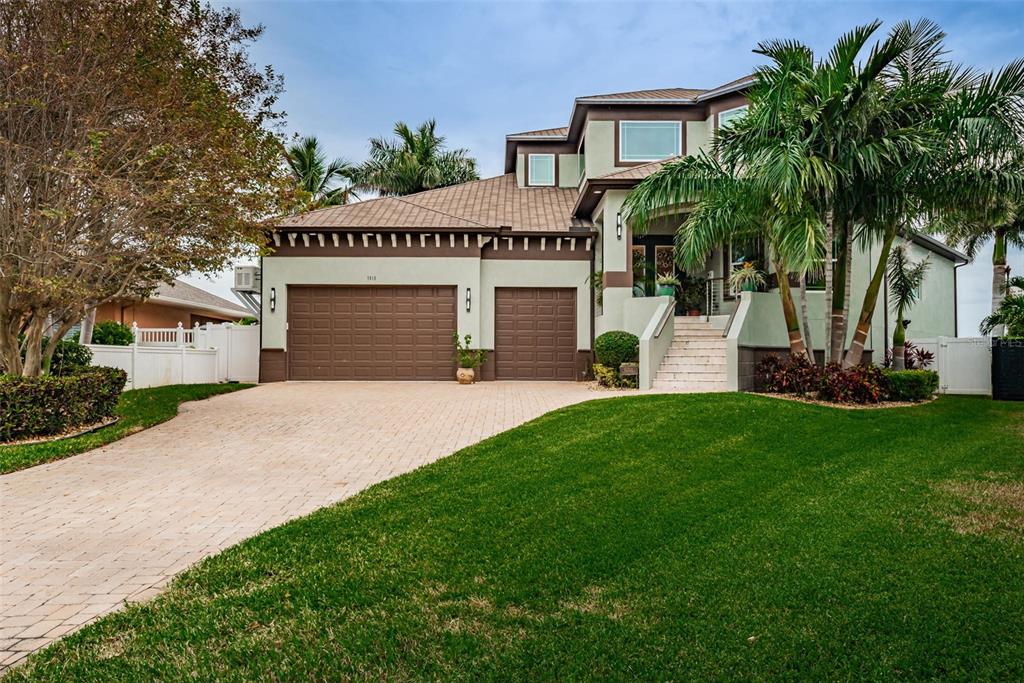 7815 9th Avenue South St. Petersburg, FL 33707 - Photo 1 of 1