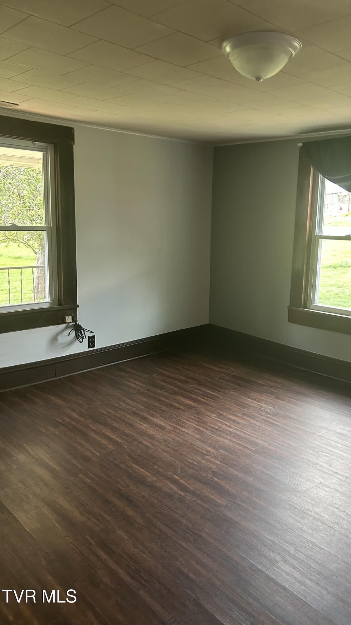 104 Basin Road Elizabethton, TN 37643 - Photo 11 of 25 104 Basin 11