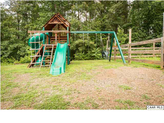 6725 Amicus Road Ruckersville, VA 22968 - Photo 49 of 50 a view of a house with a park