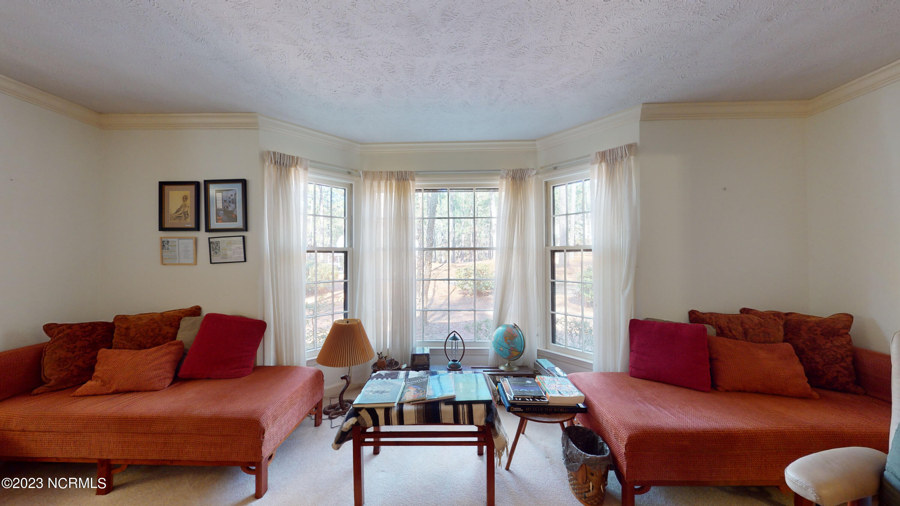 255 Cliff Road Southern Pines, NC 28387 - Photo 5 of 68 Living Room