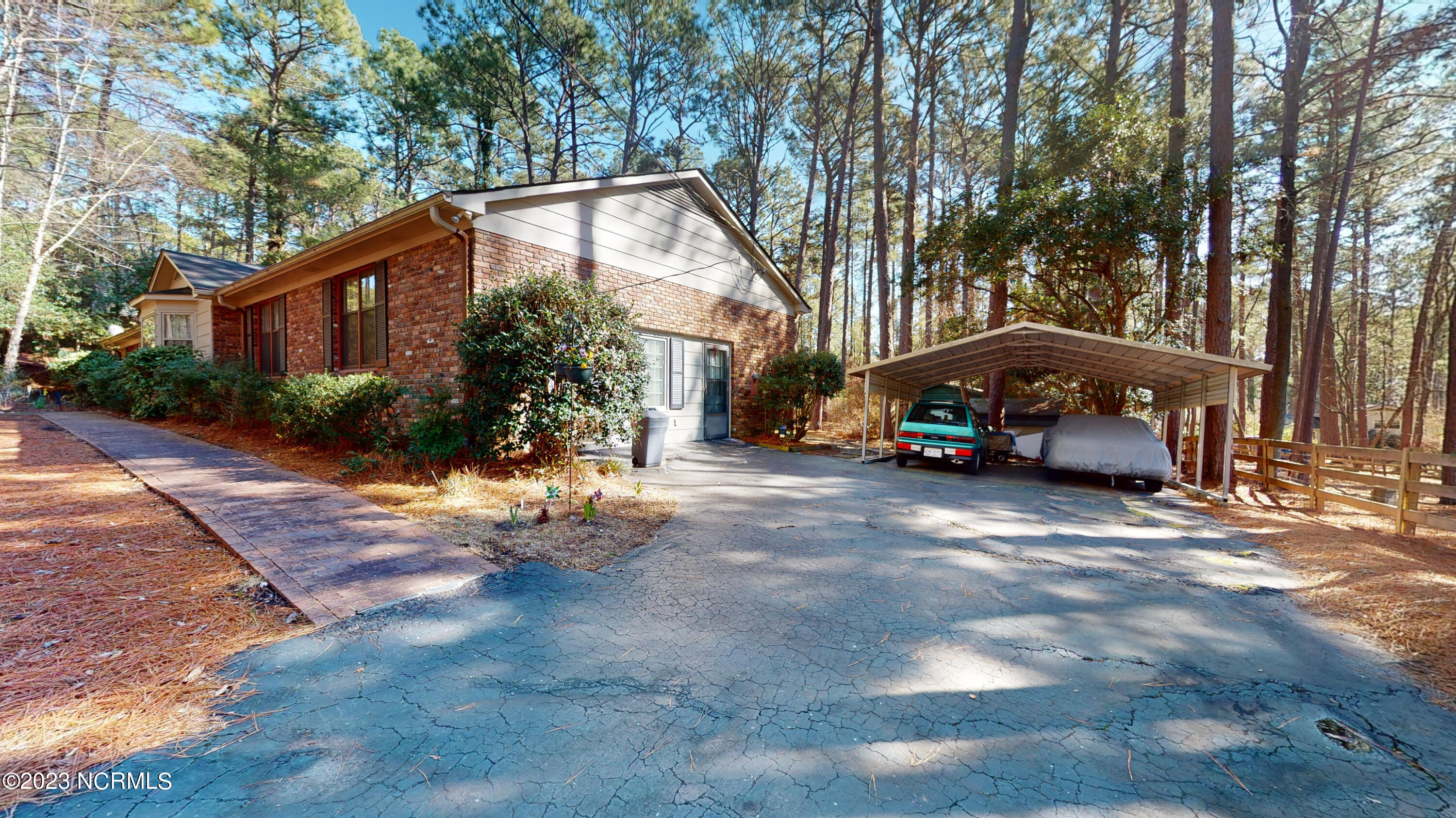 255 Cliff Road Southern Pines, NC 28387 - Photo 67 of 68 Paved Driveway