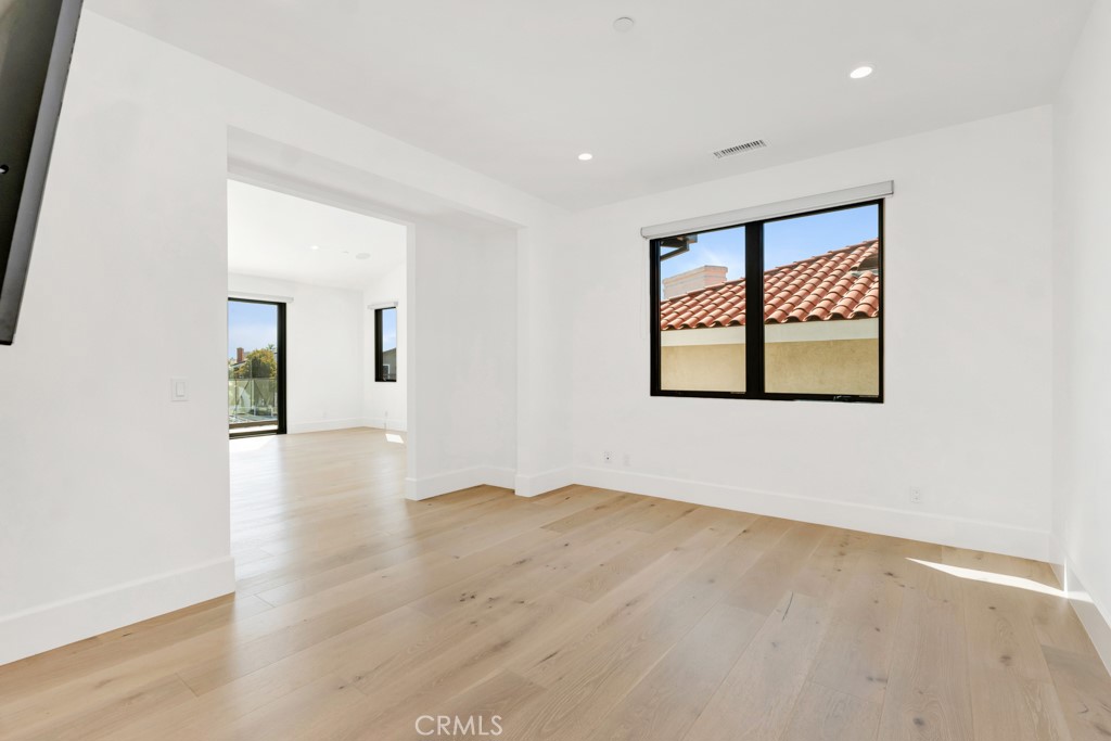 2120 Greencastle Way Oxnard, CA 93035 - Photo 49 of 73