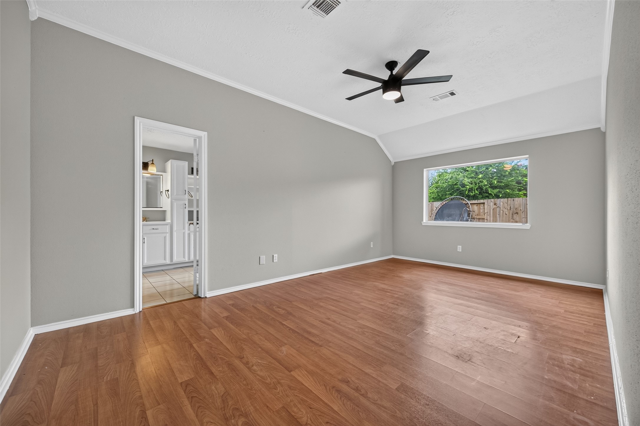 411 North Mist Court Houston, TX 77073 - Photo 21 of 32